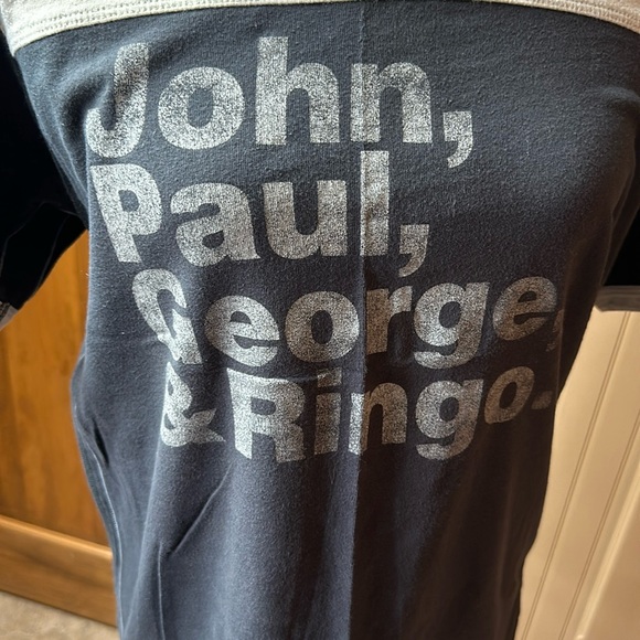 Limited Edition Trunk Ltd Beatles Unisex Colorblock T-Shirt - M - Picture 2 of 7